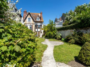 Holiday Home Villa Deauville by Interhome